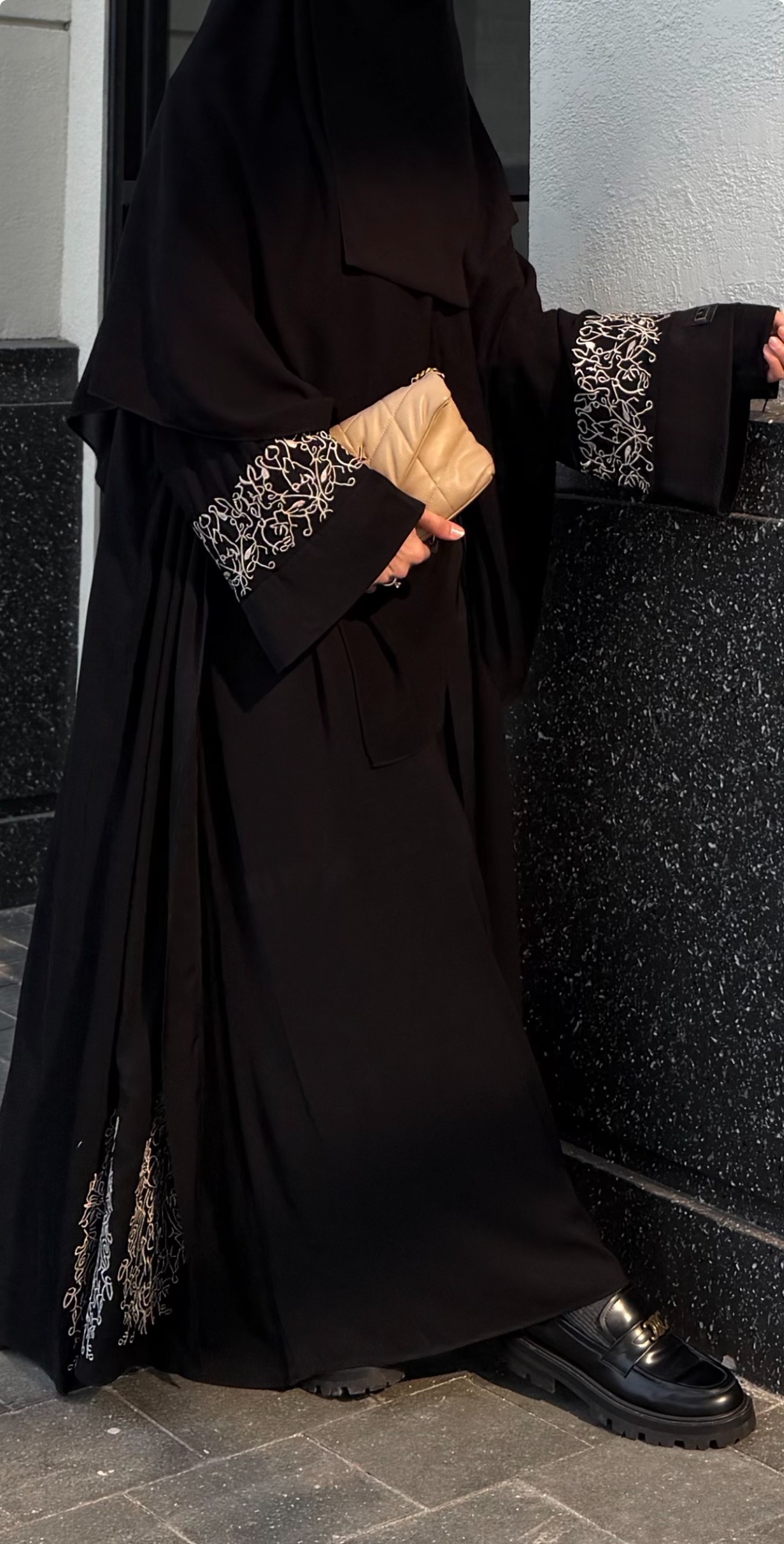 Lunar Eclipse Abaya